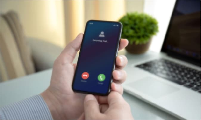 Simulated view of a phone screen without Camber technology