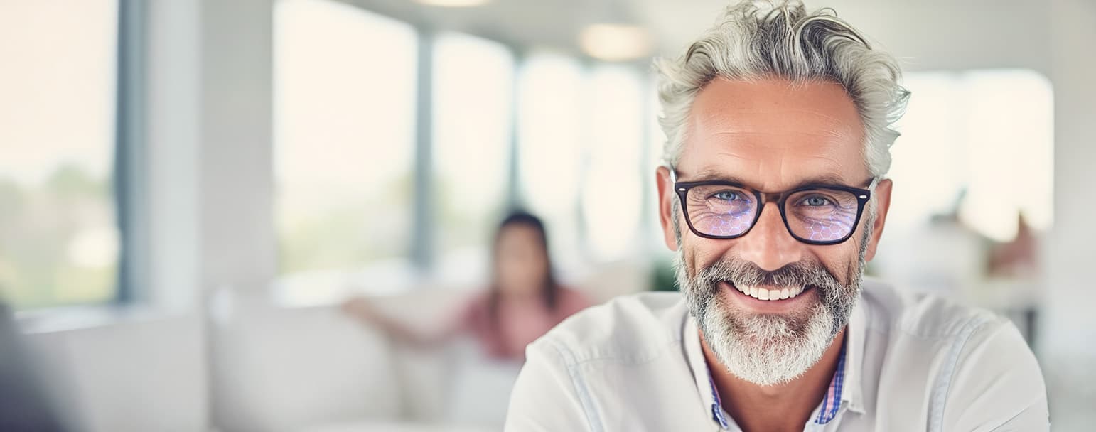 Man wearing glasses with DLS Camber Steady+ lenses